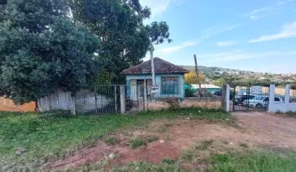 Terreno em Porto Alegre, no bairro Teresópolis, à venda.
