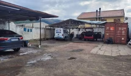 Terreno em Porto Alegre, no bairro Hípica, à venda.