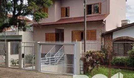 Casa em Jardim Sabará