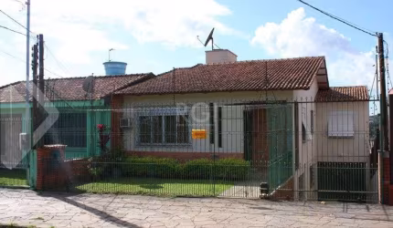 Casa para Venda - 246.24m², 5 dormitórios, sendo 1 suites, 4 vagas - Rubem Berta