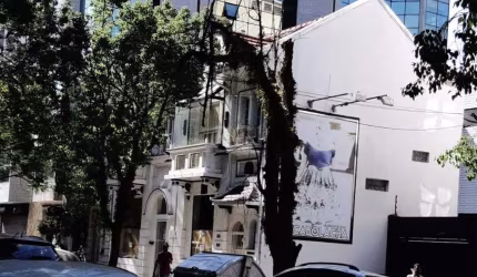 Casa Comercial para Venda - 336m², 0 dormitórios, Moinhos de Vento