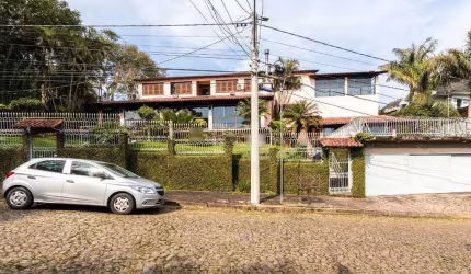 Casa para Venda - 500m², 4 dormitórios, sendo 1 suites, 4 vagas - Vila Conceição