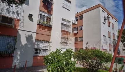 Apartamento para venda com 1 dormitório no bairro Rubem Berta