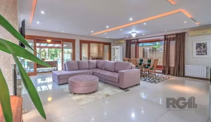 Casa em Condomínio em Belém Novo