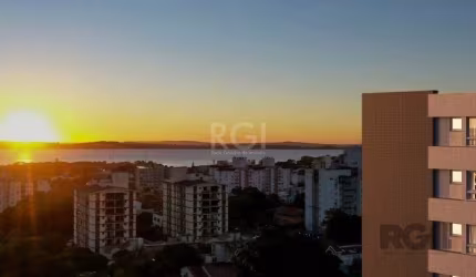 Apartamento para Venda - 143.36m², 3 dormitórios, sendo 1 suites, 2 vagas - Tristeza