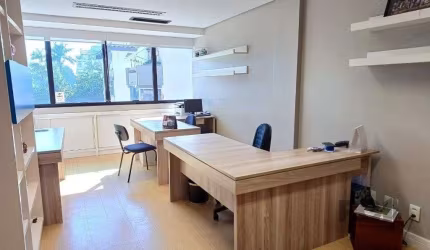 Sala comercial mobiliada