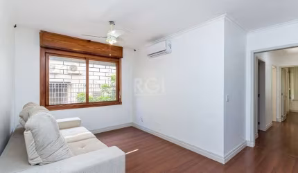 Apartamento no bairro Mont Serrat de 3 dormitórios e vaga Desocupado