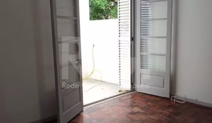 Apartamento JK para Venda - com pátio - Cidade Baixa
