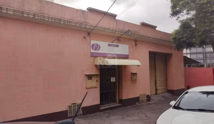 Casa Comercial para Venda - 140m², 0 dormitórios, na Azenha, em Porto Alegre