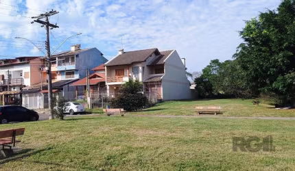 Linda casa sobrado