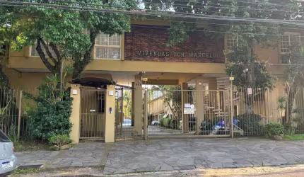 CASA EM CONDOMÍNIO / TRISTEZA / ZONA SUL