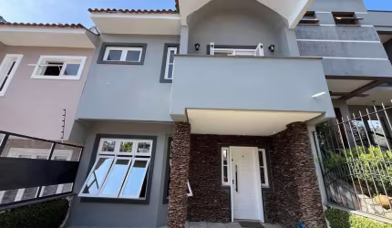 Casa totalmente reformada e mobiliada em Ipanema