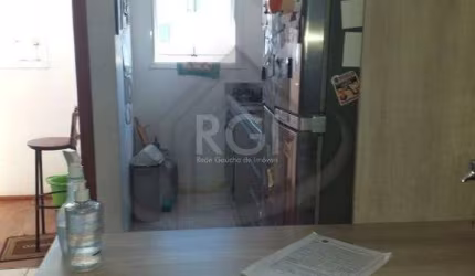 Sobrado para Venda - 75m², 2 dormitórios, 1 vaga - Aberta dos Morros