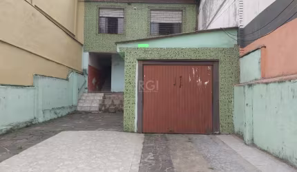 Casa para Venda - 136m², 4 dormitórios, 1 vaga - Agronomia
