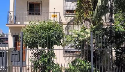 Casa para Venda - 225.91m², 4 dormitórios, sendo 2 suites, 1 vaga - Nonoai