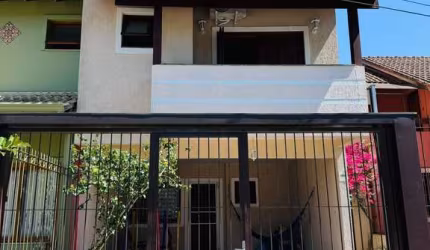 Casa no bairro Hípica - 3 dormitórios