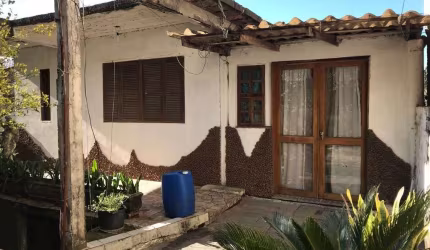 Casa no bairro Vila Nova - 4 dormitórios