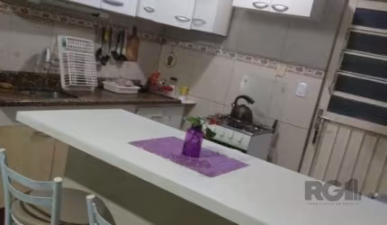 CASA 2 DORMITÓRIOS, 2 VAGAS DE GARAGEM, BAIRRO RESTINGA, PORTO ALEGRE/RS