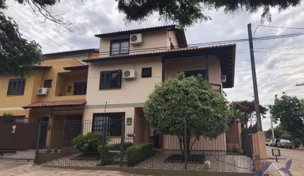 Casa 3d com elevador 3WC, 2V Espirito Santo Porto Alegre zona sul