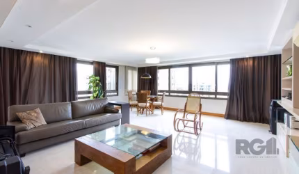Apartamento na tristeza com três suítes e três vagas