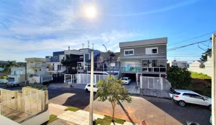 Sobrado para Venda - 1.06m², 2 dormitórios, sendo 2 suites, Mario Quintana