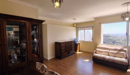 Apartamento em Vila Ipiranga