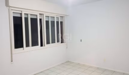 Apartamento JK no Centro Desocupado