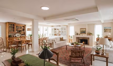 Vende-se ampla cobertura com 3 suítes, 3 vagas e 261 m² - Bela Vista