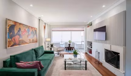 Vende-se apartamento com 3 quartos (1 suíte), 2 vagas e 171 m² -Bela Vista