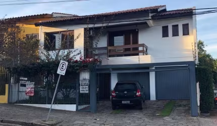 Casa de 3 dormitórios à venda no Bairro, Jardim do Salso - Porto Alegre