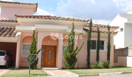 Sobrado de Condomínio com 3 dorms, Centro, Vinhedo - R$ 1.2 mi, Cod: 29