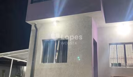 Sobrado de esquina com 2 dorms, Sumaré