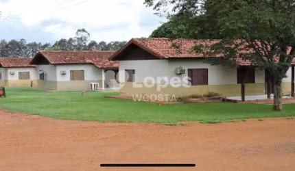 Fazenda de 24.550 há, 100 km de Diamantino/MT