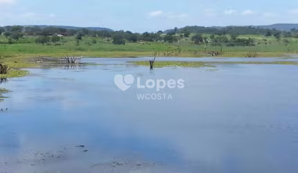 Fazenda de 176 mil ha, 16km de Aroazes/PI