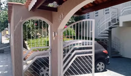 Casa - Vila Júlia, Poá
