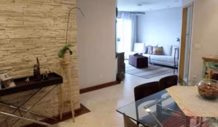 Apartamento Moóca, 3 quartos ,1 suíte com  sacada, 2 salas com sacada, lavabo, 4 banheiros ,2 vagas demarcadas,piscina,próximo a Paes de barros,metrô