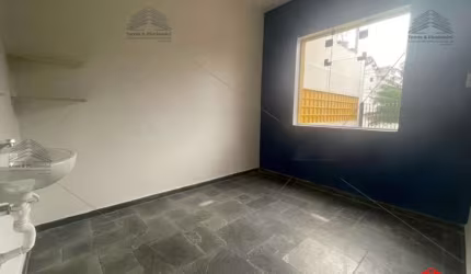 Sobrado 89m, comercial ou residencial, 4 salas, 2 quartos, 2 banheiros, lavabo, próprio para clinica ou moradia, Vila Bertioga, Moóca
