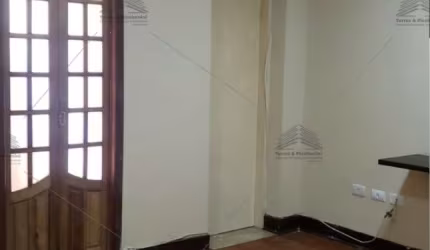 Sobrado a venda na mooca, com 3 dormitorios, suite, 2 vagas, 2 salas amplas, lavanderia, churrasqueira e um comodo extra