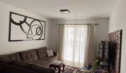 Sobrado  com160 m² reformado em Condomínio Fechado, Vila Ema, 3 suítes ,3 vagas