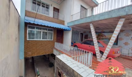 Sobrado a venda na Vila Zelina com 4 moradias ideal para investidor com terreno ao lado total 16 x 37