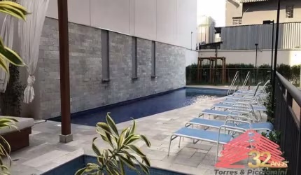 Apartamento Cambuci Novo Decorado Por Arquiteto com 35 Metros, 1 Dormitório, Sala 2 Ambientes, Móveis Planejados, 1 Vaga. Condomínio Clube