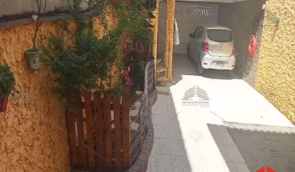 Imperdível oportunidade: Casa à venda em São Paulo-SP, Vila Alpina - 3 quartos, 1 suíte, 3 salas, 4 banheiros, 6 vagas de garagem, 220m².
