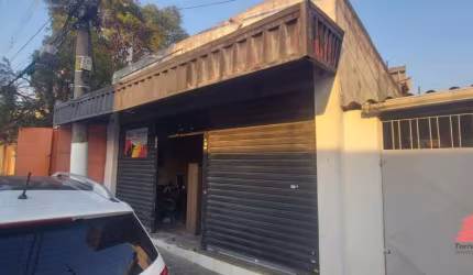 Salão Comercial à venda na Vila Prudente, São Paulo-SP: 4 salas, 3 banheiros, 6 vagas de garagem - Imperdível!