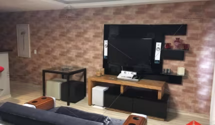Apartamento Flat  à venda Mooca 52 m2 com sacada , lavabo, 1 vaga. Reformado, mobiliado, ar condicionado. Prédio com recepção, concierge, salão gourme
