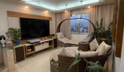 Apartamento (104 m²) a venda na Mooca, com 4 dormitórios, 2 banheiros, churrasqueira, salão gourmet, próximo ao Sesc e estação metrô Belém