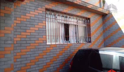 Casa Térrea de 184 m² a Venda na Vila Tolstoi ao lado do monotrilho, 3 dormitórios, 1 escritório, 2 banheiros, 3 vagas de garagem, lavanderia
