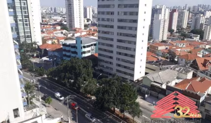 Sala comercial a venda com 118 m de área útil, com 6 salas reformadas, piso frio e gesso, sendo recepção, sala de reunião, Avenida Paes de Barros