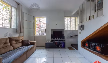 Casa a venda, Espaçoso, Versátil, Vila Clementino, 4 dormitorios, 2 banheiros, 2 vagas, 220metros, próximo a Estação Metrô Santa Cruz