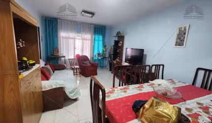 Casa Térrea á venda Parque São Lucas/Vila Prudente com 10 metros de frente sendo 348 metros de terreno 3 dormitórios suíte quintal salão 3 vagas