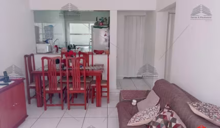 Casa assobradada de 100m² a venda no Pari, com 4 dormitórios, 2 banheiros, lavanderia, Área de serviço, moveis planejados, varanda, mobiliado, murado